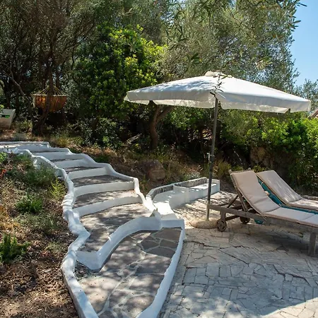 Сasa de vacaciones Lilly - Lovely Small Among Olive Trees Sarroch
