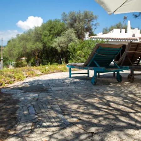 Сasa de vacaciones Lilly - Lovely Small Among Olive Trees *